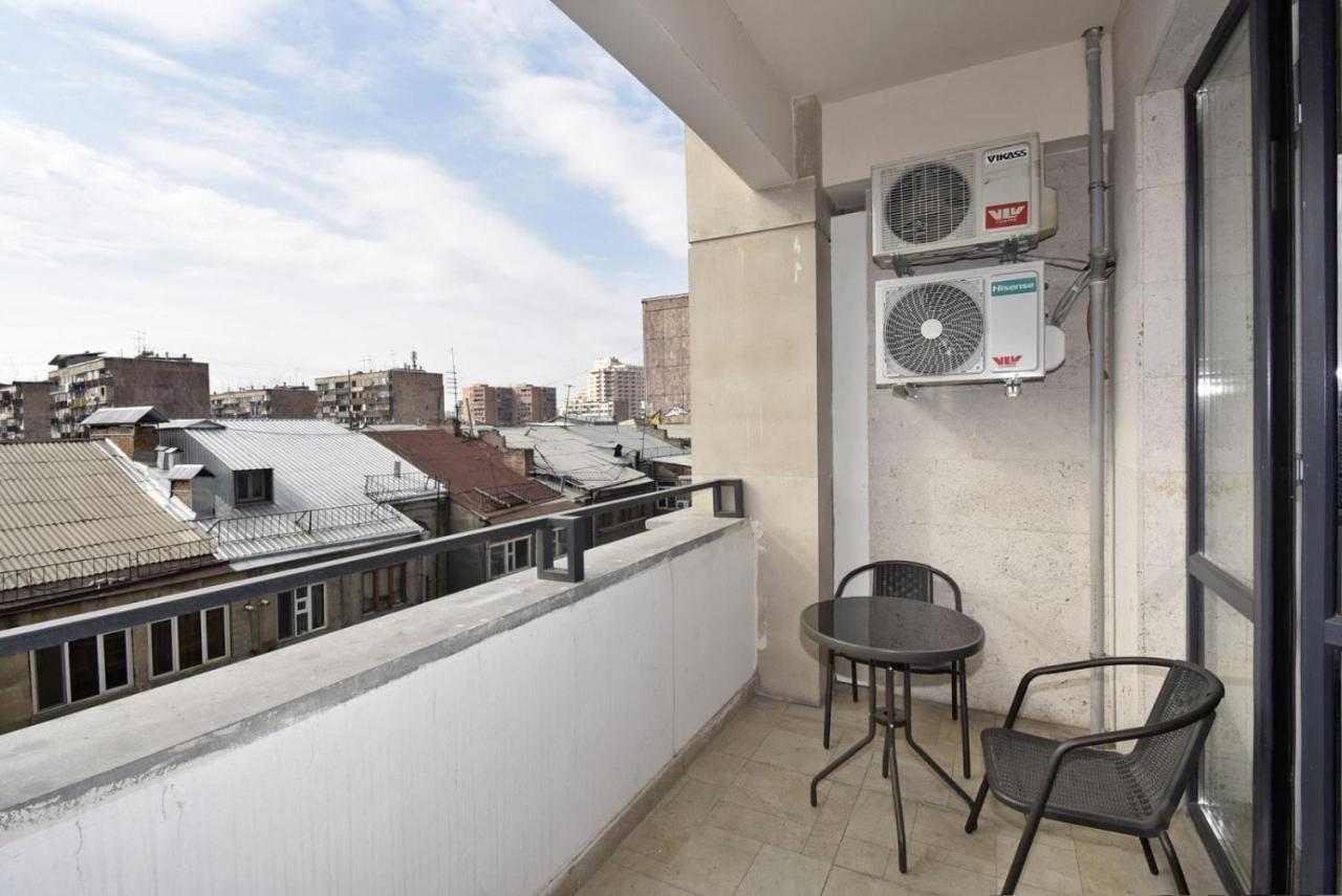 Rent Inn Yerevan On Koghbaci Street Экстерьер фото