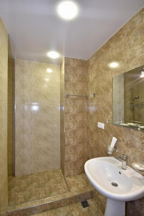 Rent Inn Yerevan On Koghbaci Street Экстерьер фото