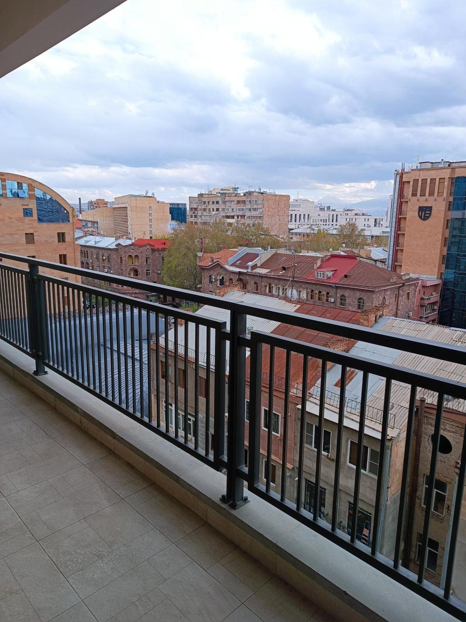 Rent Inn Yerevan On Koghbaci Street Экстерьер фото